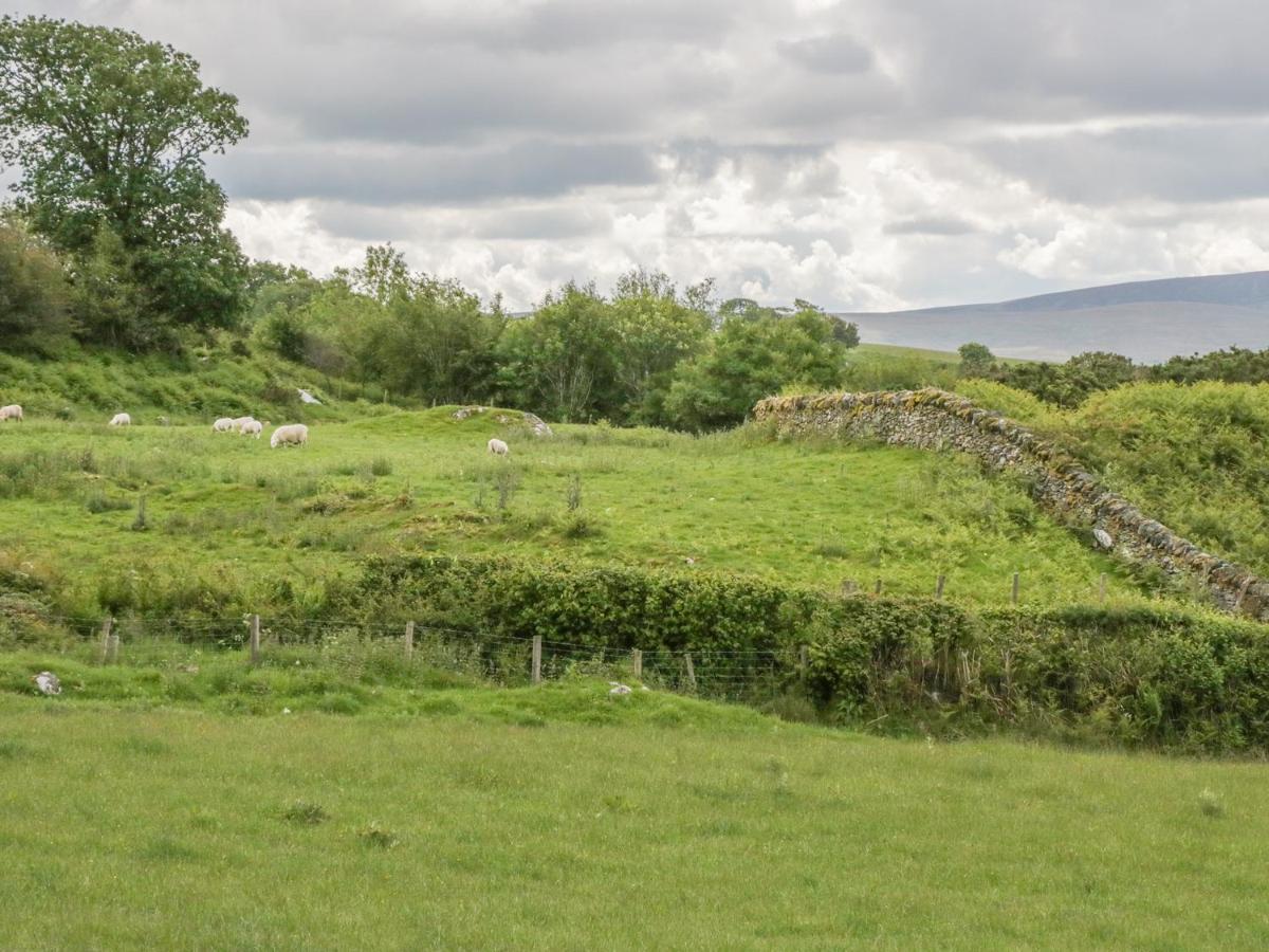 Penrhyddion Ucha Vila Capel Garmon Exterior foto